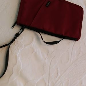 Canvas card holder, burgundy, mint
